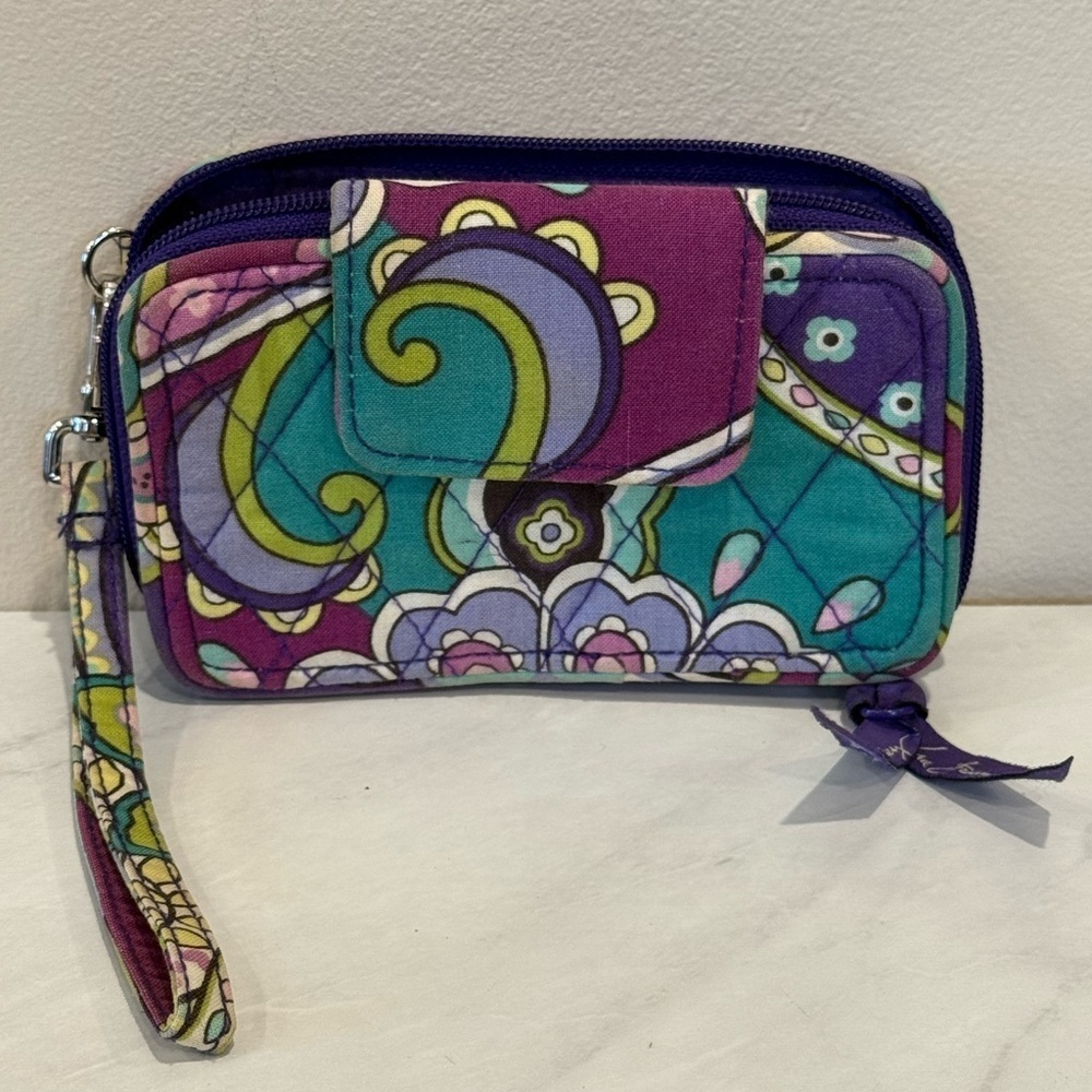 🔥Vera Bradley Colorful Patterned Women's Wristlet🔥